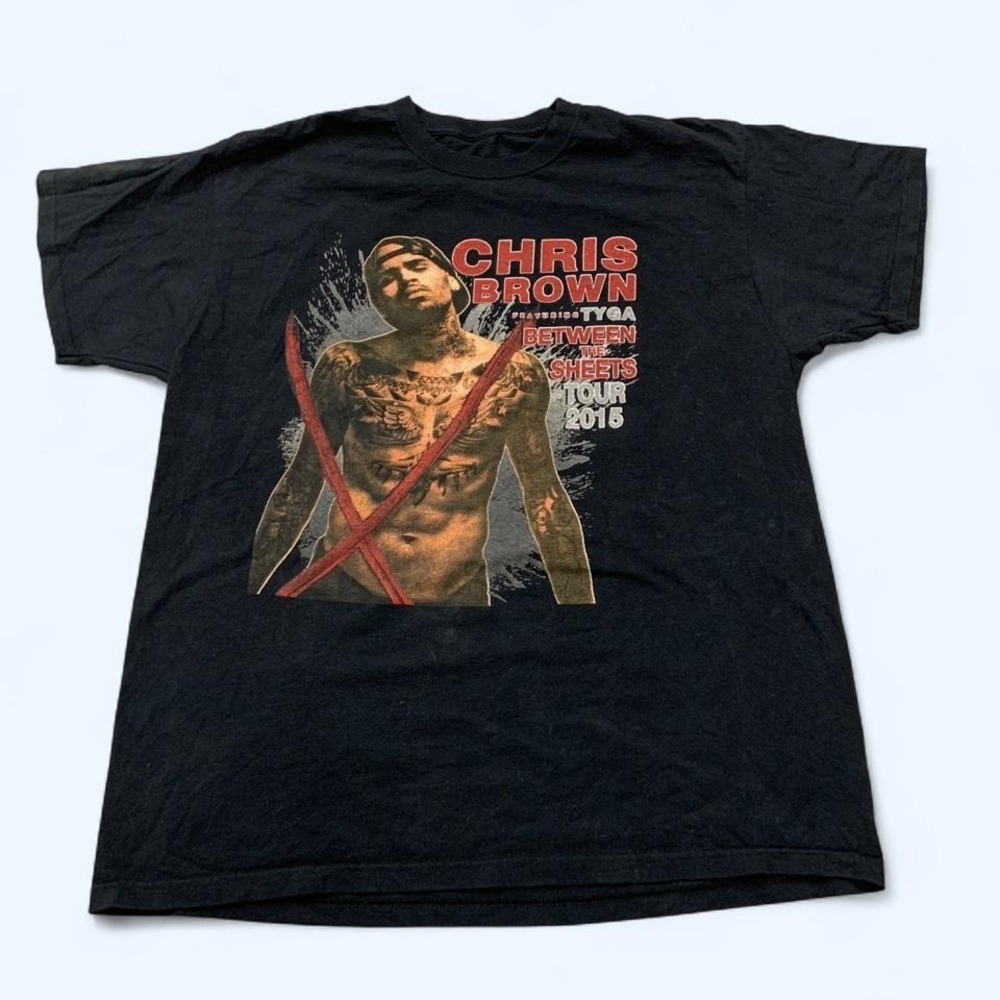Vintage Chris Brown "Between the Sheets" 2015 Tour T-Shirt — Size XL Black